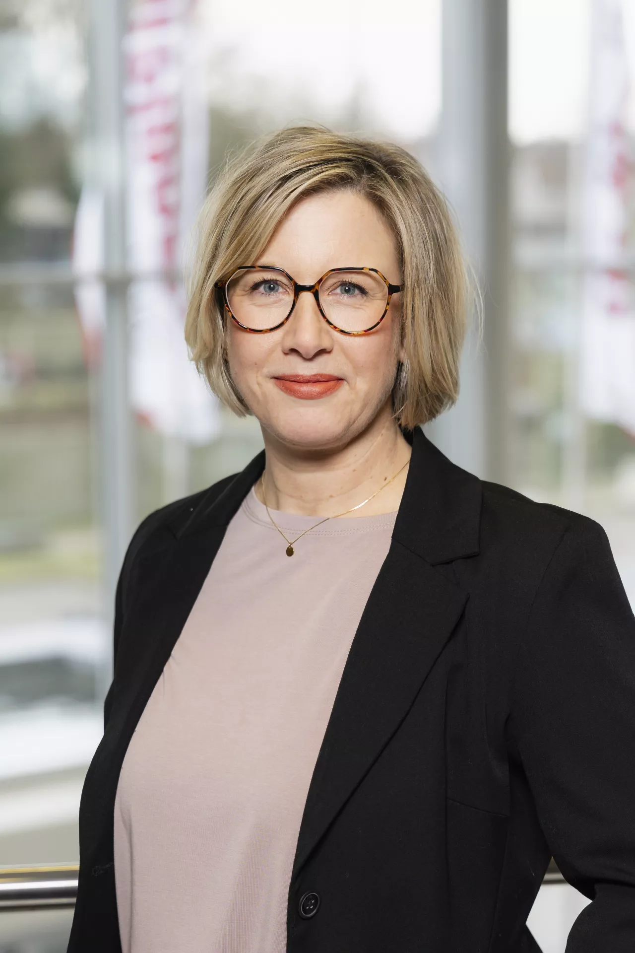 Nina K&uuml;hl