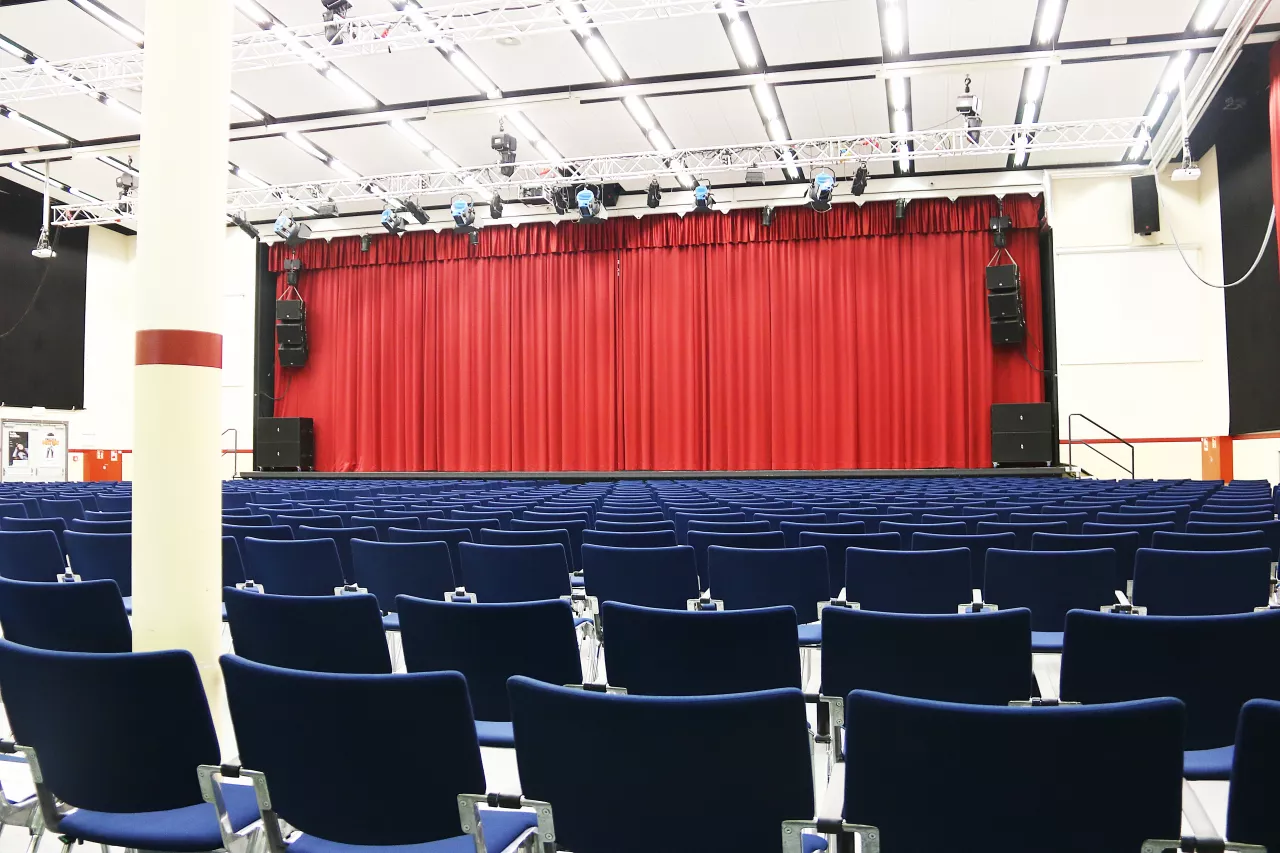 Saal Parkett rechts